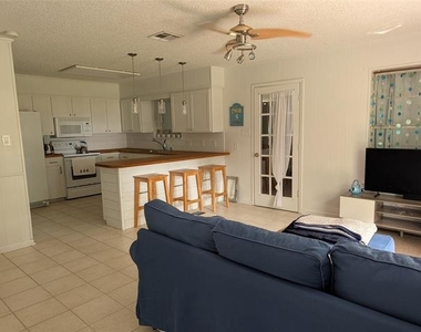 155 Lake Drive - Photo Thumbnail 14