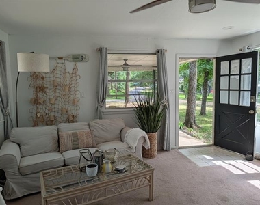 155 Lake Drive - Photo Thumbnail 3