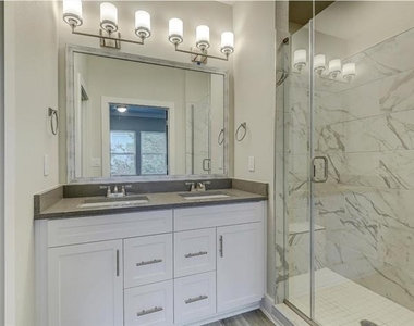 3316 Santee Street - Photo Thumbnail 13