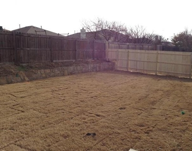 1413 S Raven Drive - Photo Thumbnail 11