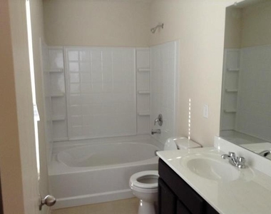 1413 S Raven Drive - Photo Thumbnail 7