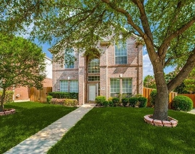 3021 Sawtooth Drive - Photo Thumbnail 1