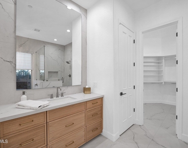 11416 E Autumn Sage Drive - Photo Thumbnail 23