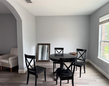 11021 Firefly Lane - Photo Thumbnail 3