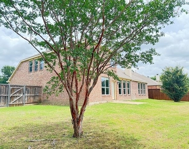 11021 Firefly Lane - Photo Thumbnail 1