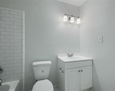 3054 Harbinger Lane - Photo Thumbnail 13