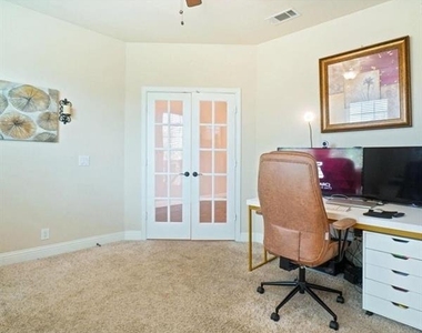 4308 Cherry Lane - Photo Thumbnail 13