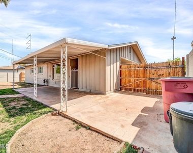 6420 E Windsor Avenue - Photo Thumbnail 25