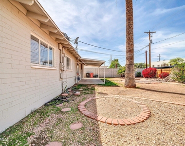 6420 E Windsor Avenue - Photo Thumbnail 27