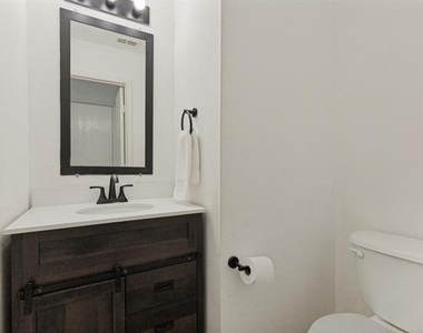 6612 Waterhill Lane - Photo Thumbnail 15