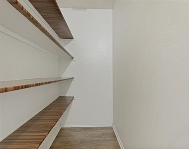 6612 Waterhill Lane - Photo Thumbnail 23