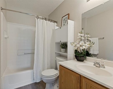 6612 Waterhill Lane - Photo Thumbnail 19