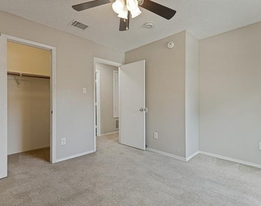 6612 Waterhill Lane - Photo Thumbnail 17