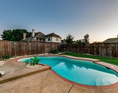 4532 Crown Ridge Drive - Photo Thumbnail 22