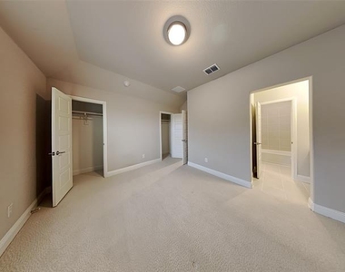 8262 Ottowa Ridge - Photo Thumbnail 15