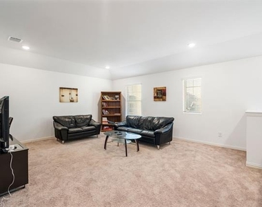 1308 Parkdale Street - Photo Thumbnail 17