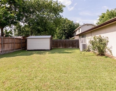 6713 Windwillow Drive - Photo Thumbnail 27