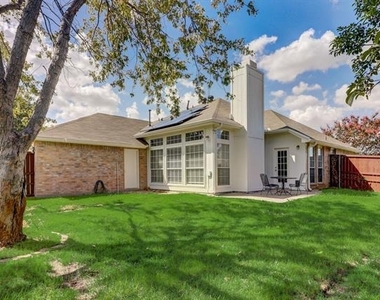 6302 Mount Vernon Drive - Photo Thumbnail 29