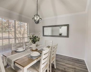 6302 Mount Vernon Drive - Photo Thumbnail 10