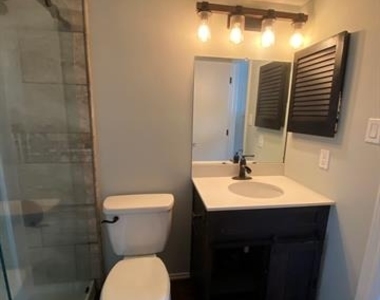 2311 Balsam Drive - Photo Thumbnail 7
