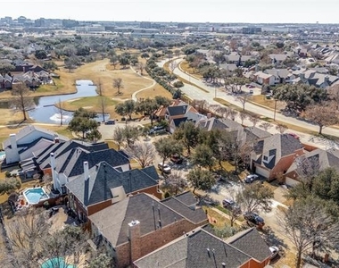 2917 Waterford Drive - Photo Thumbnail 30