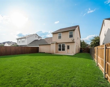 913 Greene Way - Photo Thumbnail 27