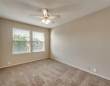 913 Greene Way - Photo Thumbnail 21