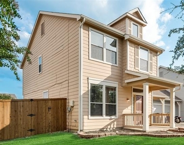 913 Greene Way - Photo Thumbnail 5