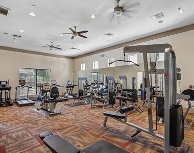 2100 N 145th Avenue - Photo Thumbnail 11