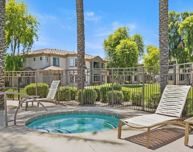 2100 N 145th Avenue - Photo Thumbnail 9