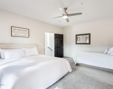 28990 N White Feather Lane - Photo Thumbnail 23