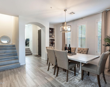 28990 N White Feather Lane - Photo Thumbnail 11