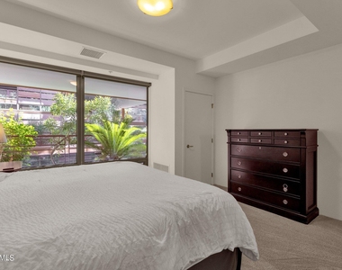 7131 E Rancho Vista Drive - Photo Thumbnail 24