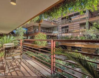 7131 E Rancho Vista Drive - Photo Thumbnail 29