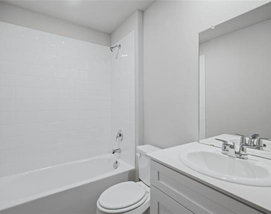 312 Blanco Drive - Photo Thumbnail 23