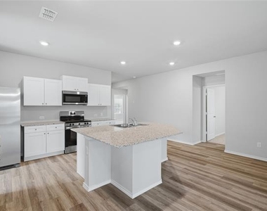 312 Blanco Drive - Photo Thumbnail 10