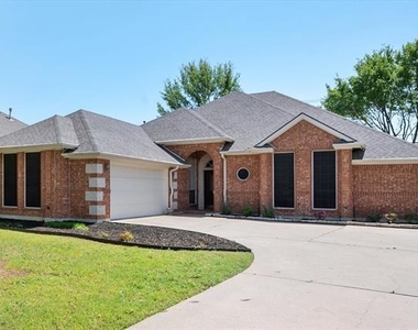 1106 Brook Arbor Drive - Photo Thumbnail 2