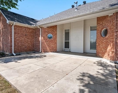 1106 Brook Arbor Drive - Photo Thumbnail 30