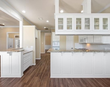 1106 Brook Arbor Drive - Photo Thumbnail 12