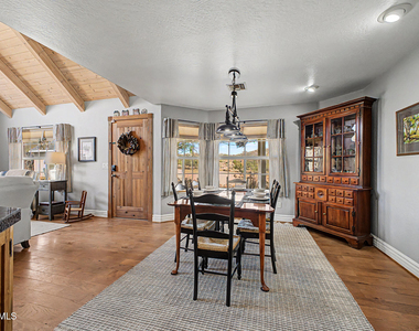 1935 E Tanya Road - Photo Thumbnail 13