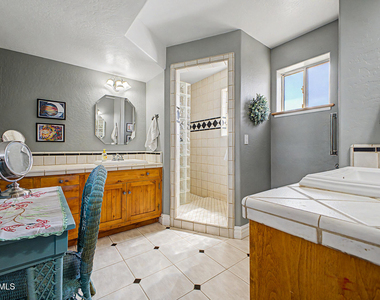 1935 E Tanya Road - Photo Thumbnail 25
