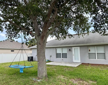324 Seaside Terrace - Photo Thumbnail 13
