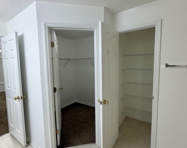 324 Seaside Terrace - Photo Thumbnail 12