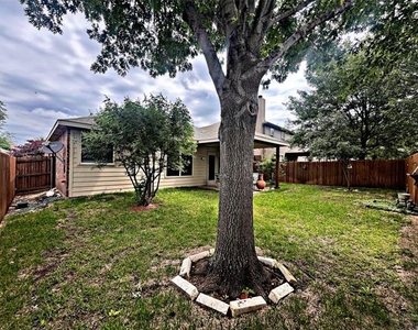 5817 Quicksilver Drive - Photo Thumbnail 9