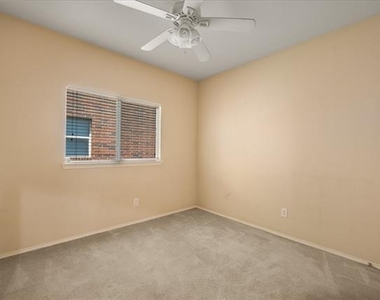 5817 Quicksilver Drive - Photo Thumbnail 20