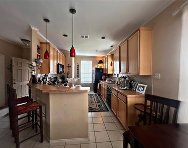 5817 Quicksilver Drive - Photo Thumbnail 3