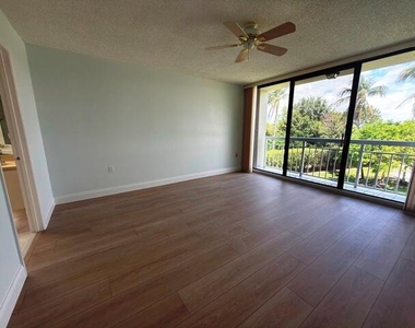 2601 Village Boulevard - Photo Thumbnail 11