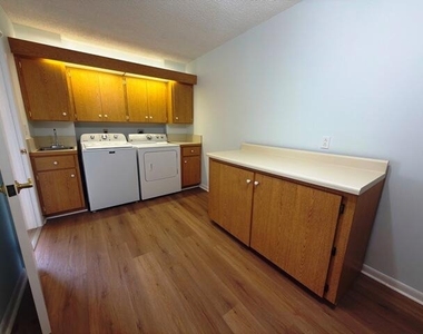 2601 Village Boulevard - Photo Thumbnail 24
