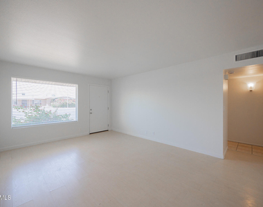 617 E Brown Road - Photo Thumbnail 4