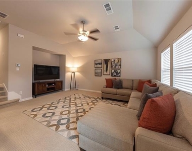 2929 Telford - Photo Thumbnail 18